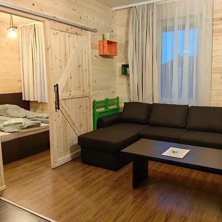 Royal Towers - 815 Апартаменти *