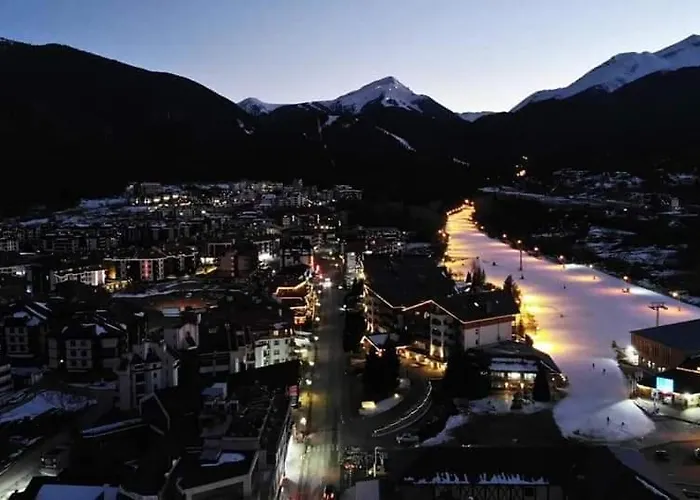 Royal Towers - 815 Apartment *